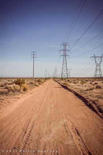 california road ca usa unitedstates desert unitedstatesofamerica pylon f90 northamerica kearney philip philipkearney ©philipkearney