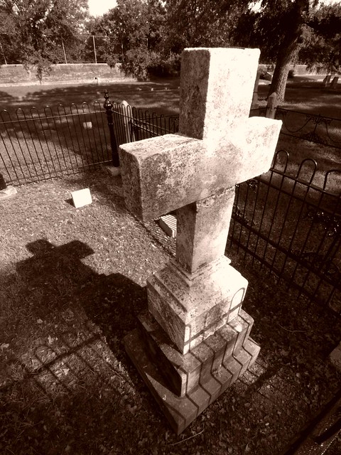 20120407_153219_0221_v01  Pioneers Rest Cemetery, Ft Worth Texas