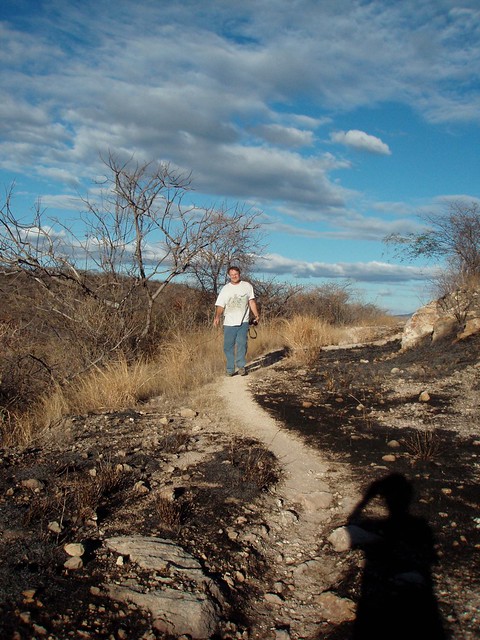 Lon on a burned road - Lon en un camino quemado, cerca de Calmecac, Puebla, Mexico