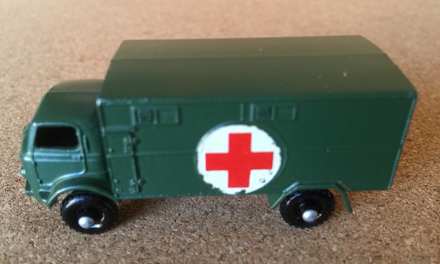 Lesney Matchbox England - Number 63 - Service Ambulance Ford 3 Ton 4x4 - Army / Military Ambulance - Miniature Die Cast Metal Scale Model Emergency Services Vehicle