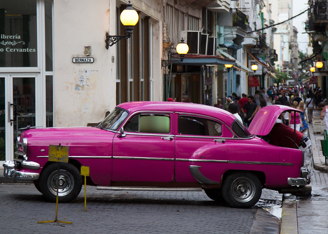 Le Fantastiche Automobili di Cuba - Inizio Calle Obispo