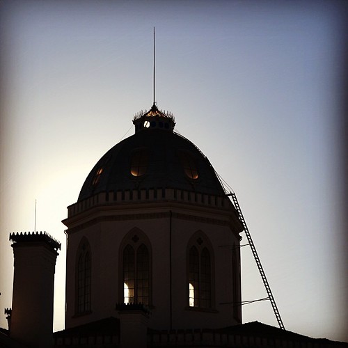 #igers #igersportugal #portugaligers #portugal_de_sonho #portugal_em_fotos #portugaloteuolhar #iphone5 #iphonesia #iphoneonly #instagood #instagram #instamood #instagramhub #canon #eos650 #p3top #ig_portugal #coimbra #igers_coimbra #prisaodecoimbra | by luis_cavaleiro