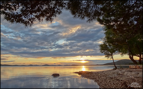 sunset sea sun croatia more hrvatska dalmatia dalmacija zalazak pirovac
