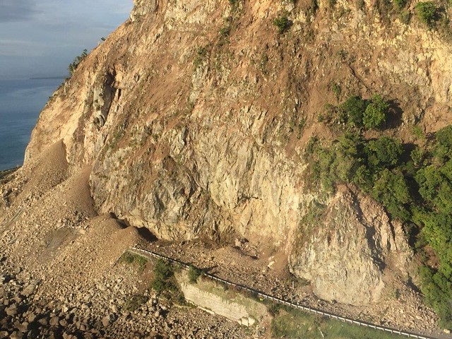 Slip damage on Kaikoura Coast