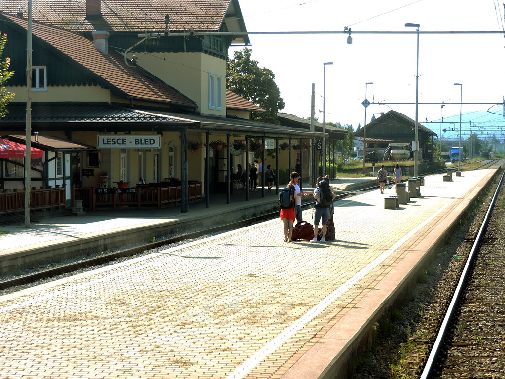 Aanklager Geneeskunde Airco Lesce-Bled Station, Slovenia | Northern Slovenia | asterisktom | Flickr