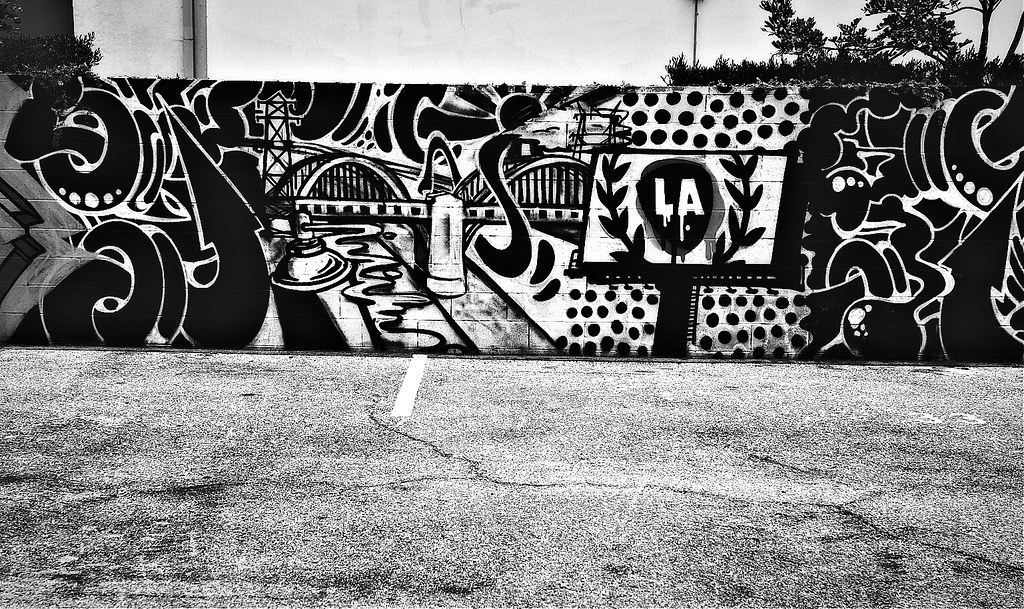Urban Wall Art B&W | cydog66 | Flickr