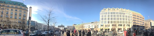 #Berlin #Brandenburger Tor schönen #Sonntag Nachmittag at Pariser Platz