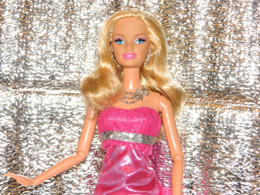 Barbie Fashionistas - Glam (2010) close up | Com'è bella sem… | Flickr