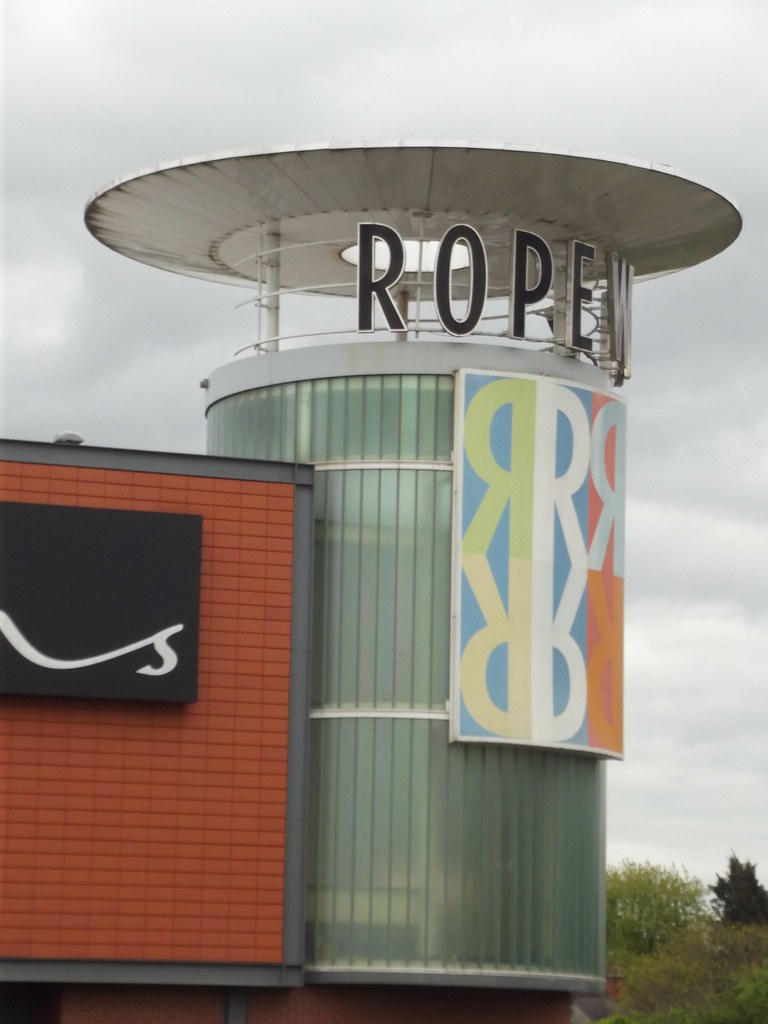 Ropewalk Shopping Centre