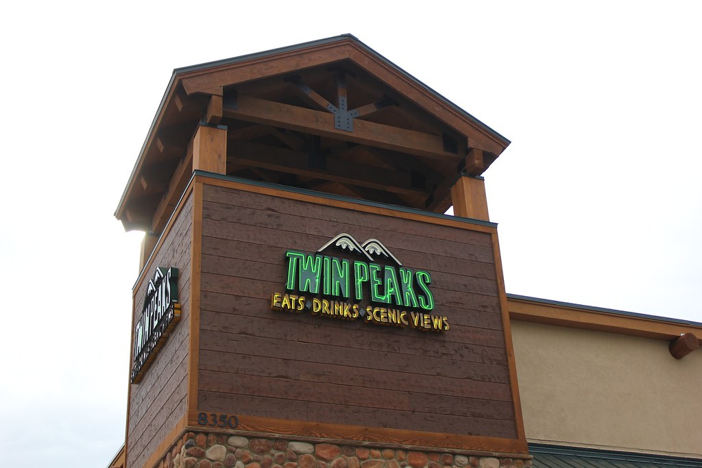 twin peaks similar restaurants - Ilustrasi 3