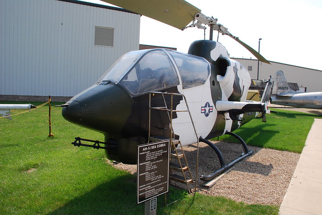 PAM0255 Bell AH-1J Sea Cobra