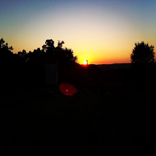 #sunset #sun #sunshine #ourense #amoeiro #parada #galicia #galiciacalidade #love #this #summer #paradise #happy #holidays #follow #f4f #followme #followall #followers #followhim #followbackteam #follo by monica.cule96, square lofi squareformat iphoneography instagramapp uploaded:by=instagram foursquare:venue=4e29eed5d