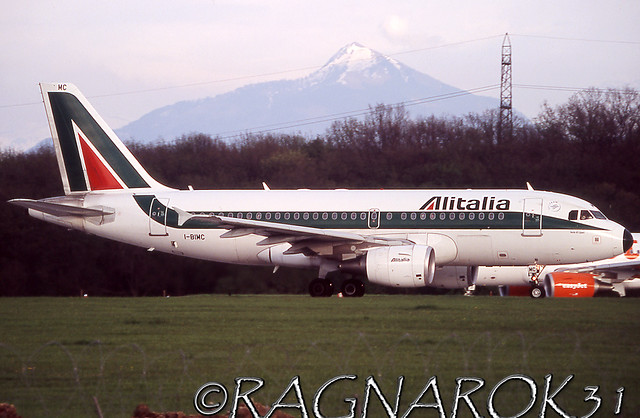 A319-100_ALitalia_I-BIMC