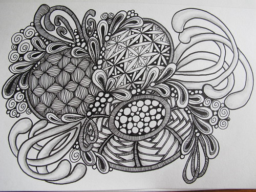 Zentangle Diva Challenge #74 | This is my contribution to th… | Flickr