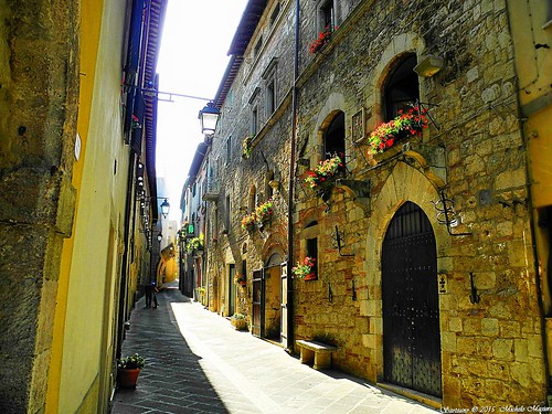italia siena toscana valdorcia alleys vicoli borghi sarteano valdichiana fotosketcher ilborgodisarteano