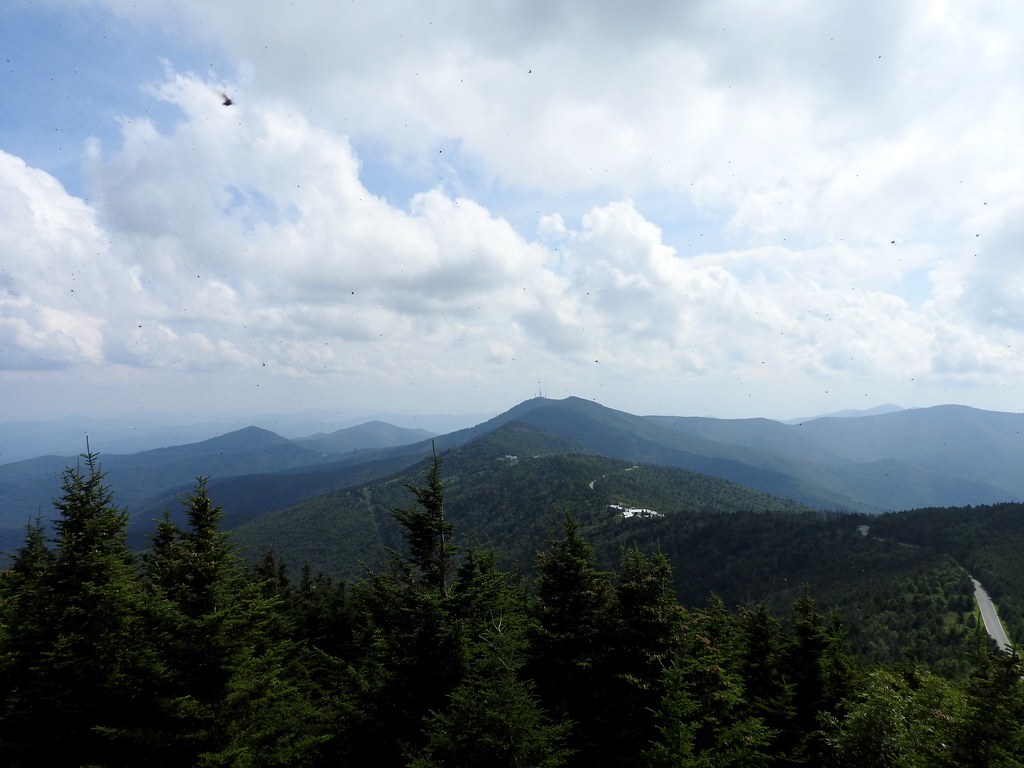 Mount Mitchell, North Carolina. Photo by howderfamily.com; (CC BY-NC-SA 2.0)