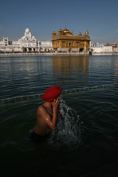 Holy Splash, Golden Temple, India