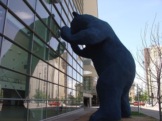 Big Blue Bear: Colorado Convention Center, Denver