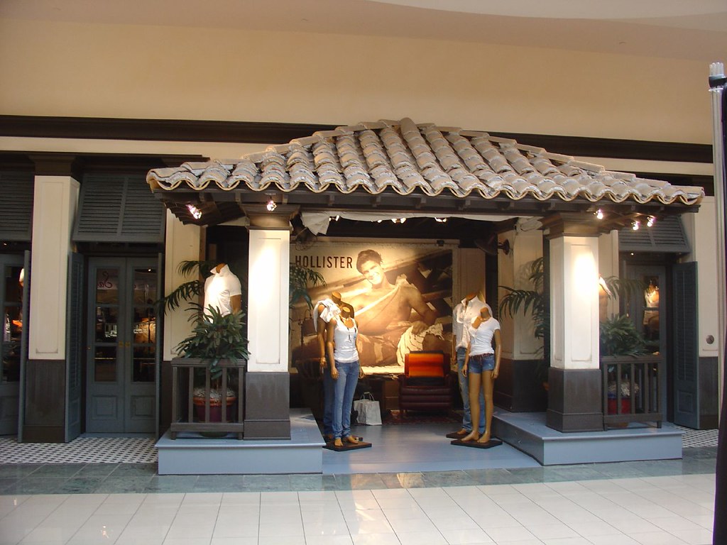 hollister west town mall