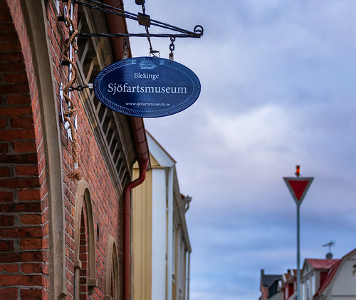Sjöfartsmuseum by Ludwig Sörmlind, Blekinge Sjöfartsmuseum right after the sunrise on a cold sunday morning.cloud sky karlshamn sign bl