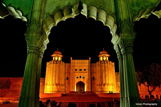 Lahore Fort (شاہی قلعہ)  [A view from Hazoori Bagh]