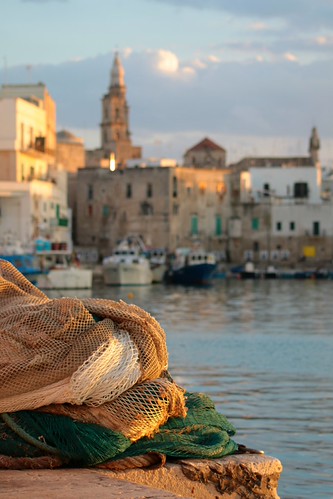 The Net by daniel virella, Fishermen's harbour. Monopoli. Puglia (Apulia), Italia.net fishing sunset port city town harbour mon
