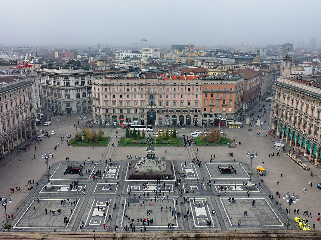 Piazza del Duomo, Milano | Dimitris Kamaras | Flickr