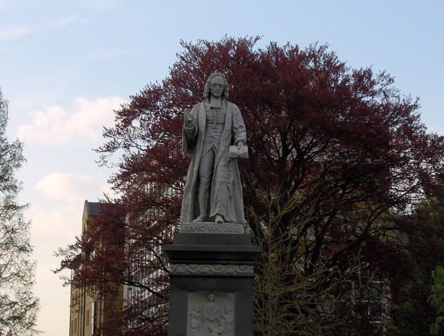 Statue of Sir Isaac Watts