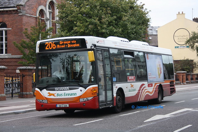Bus Eireann SL4 (09C234).