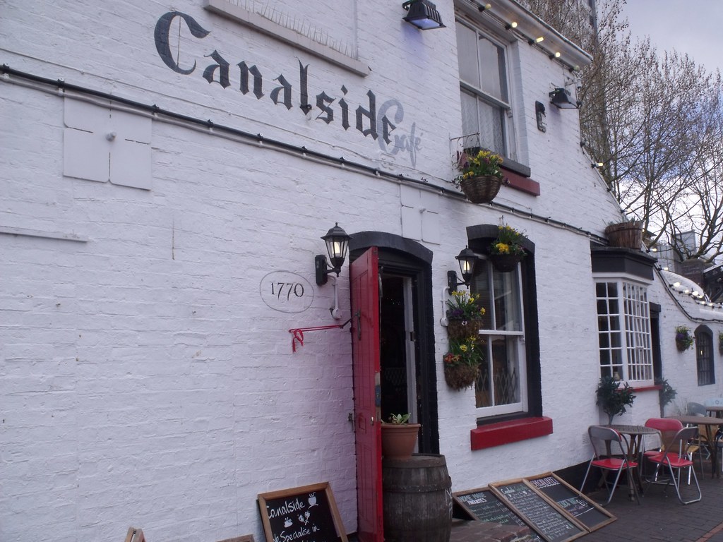 Canalside Cafe
