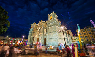 Una Noche Azul En Oaxaca