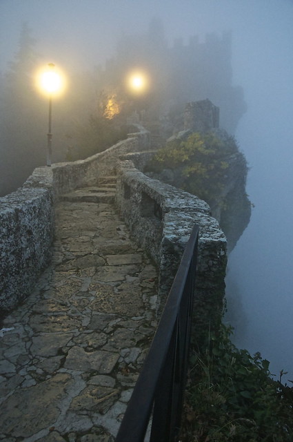 Foggy way to the castle