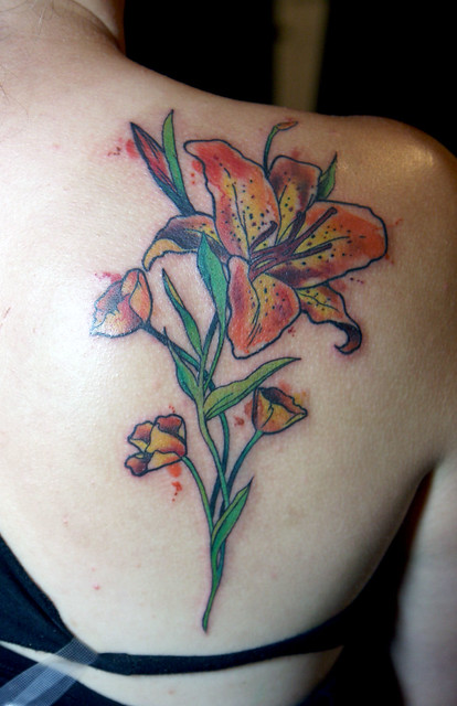 watercolor lily tattoo