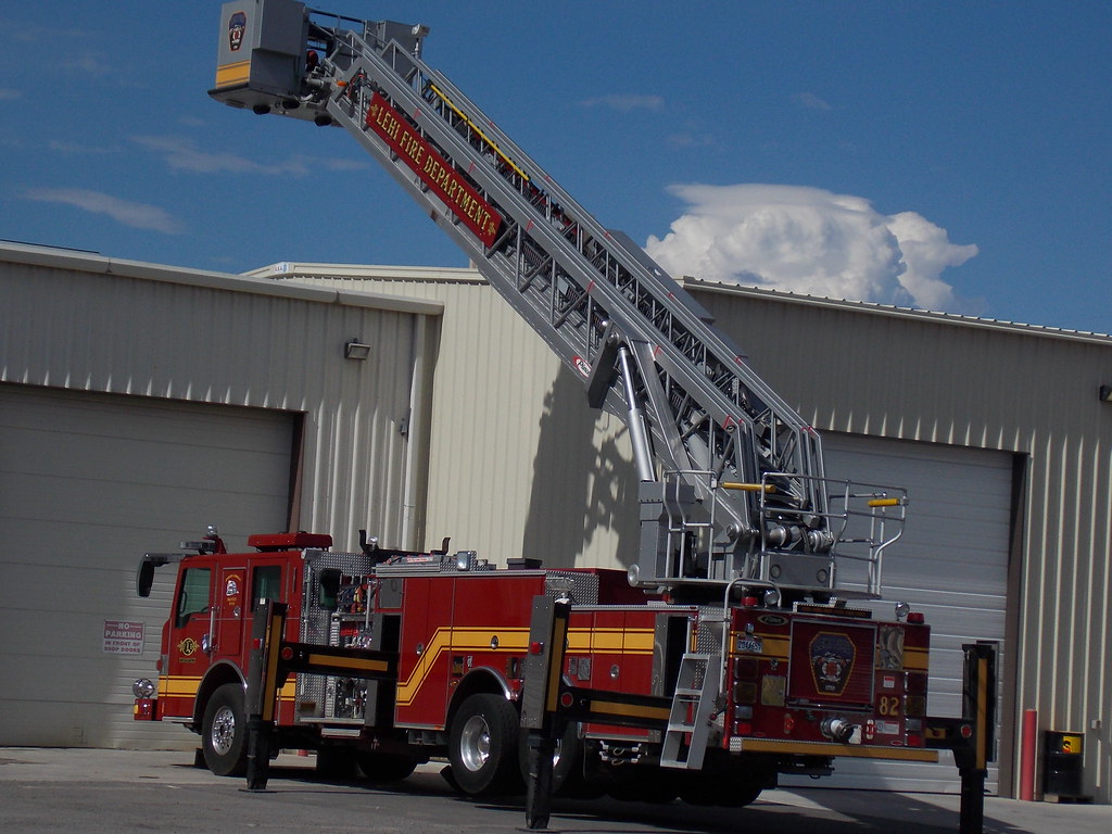 Platform Fire Engine Aerial Platform Fire Truck Wallpaper Mercedes CARP Aerial Ladders