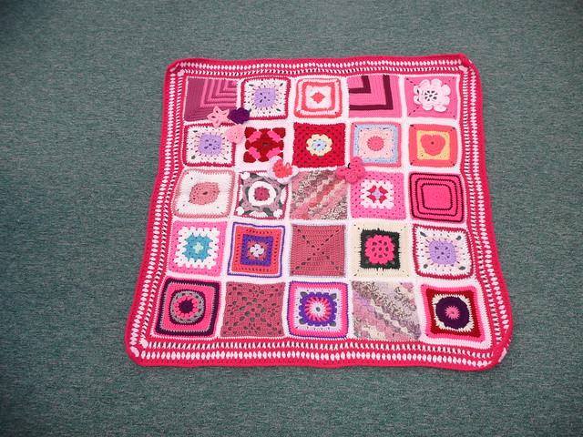 Thanks to 'jean nock' for assembling this beauty! Thanks to everyone that has contributed Squares. Another stunner!