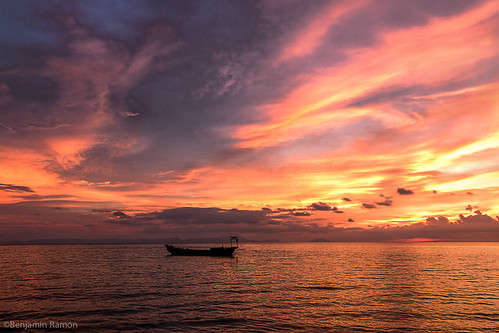 Another sunset by Benjamin Ramon, sunset red sea canon boat asia cambodge f56 laos