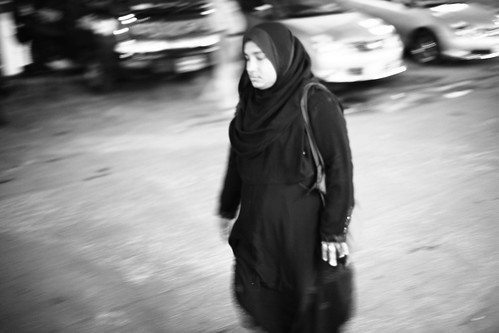 street portrait woman night candid bangladesh burqa gec chittagong