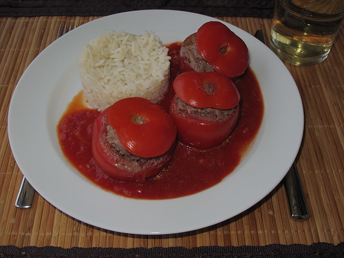 Gefüllte Tomaten in Tomatensoße zu Reis | Gourmandise | Flickr