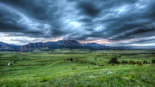 travel sunset storm weather clouds colorado sunsets boulder storms flatirons