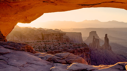 Mesa Arch, Canyonlands National Park, Utah | by Yen Chao