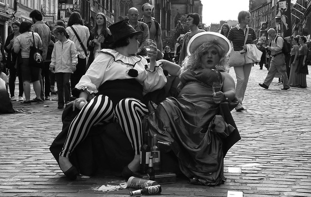 performers on the Mile 03