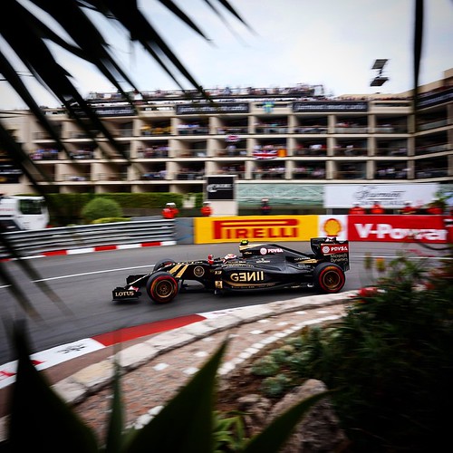 Good qualifying from @pastormaldo around the streets of Monte Carlo, he will start the #MonacoGP from P8 tomorrow. by lotusf1team | by flatspotf1