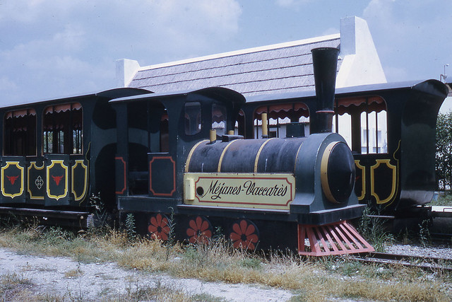JHM-1972-1304 - France, Camargue, Méjanes, petit train