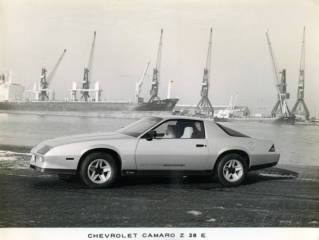 Chevrolet Camaro z 28 e