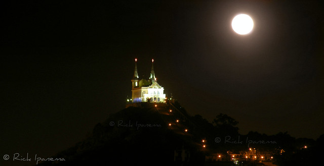 Igreja da Penha - Lua Cheia - Rio de Janeiro - Brasil
