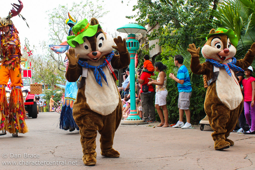 Mickey's Jammin' Jungle Parade | Disney's Animal Kingdom. Wa… | Flickr