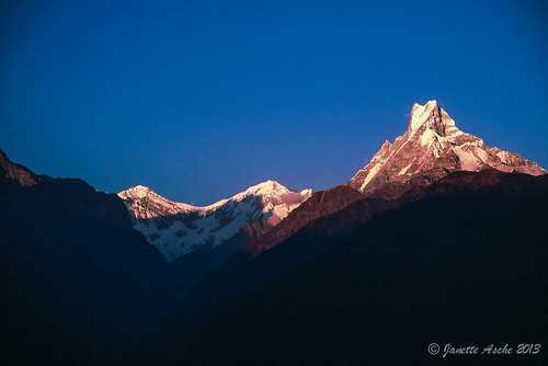 travel nepal sunset mountains film trekking asia hiking 1988 slide fujifilm pokhara himalayas scannedslide fishtail poonhill machhapuchhare ghorepani 35mmslidefilm kaski westernregion ghodepani