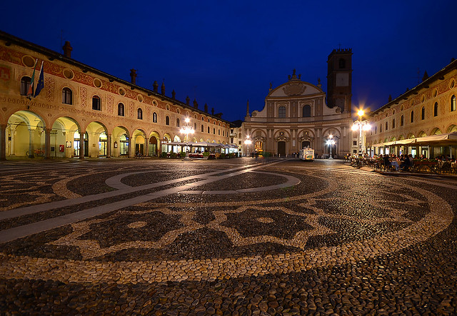 piazzeDSC_0572