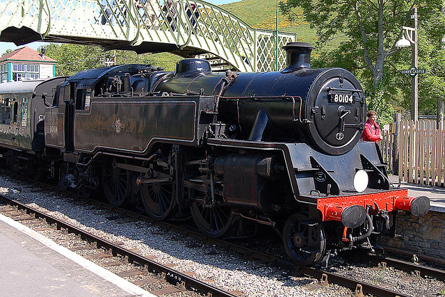 RD7861.  80104 at Corfe Castle on the Swanage Railway.