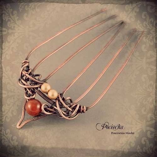 #haircomb #retro #copper #wirewrapping #hairdesign | by Pracownia Miedzi Pociecha